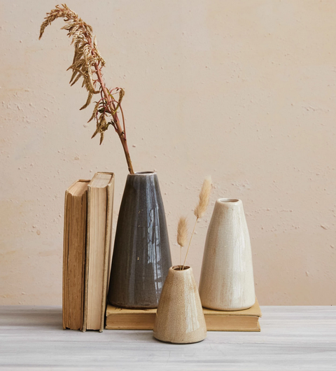 Set of 3 Terra-cotta Vases