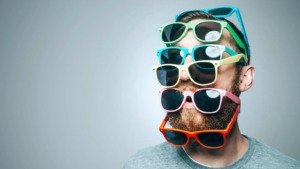 Elklook ~ Trendy Tips for Choosing Colorful Glasses and Sunglasses