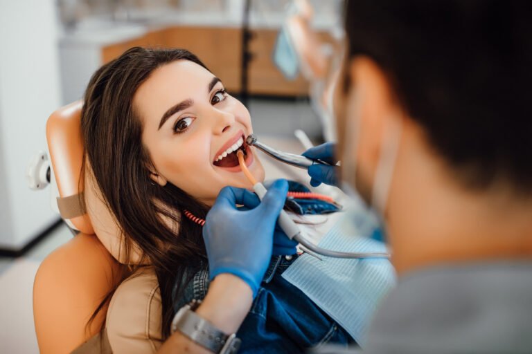 7 Immediate Steps To Take Before Seeing An Emergency Dentist In Belleville
